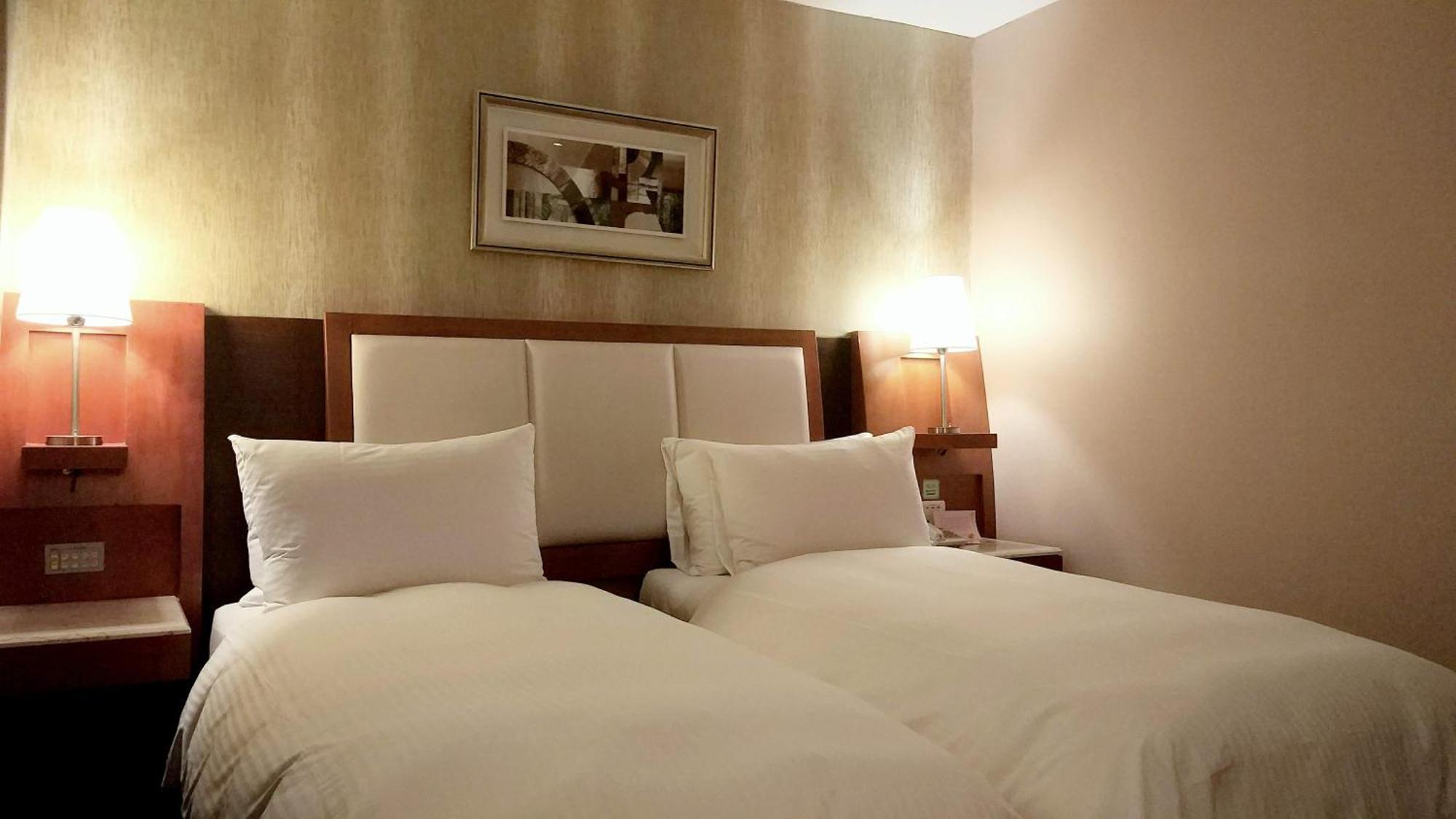 Elegance Hotel Taipei Eksteriør billede