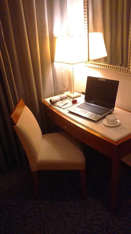 Elegance Hotel Taipei Eksteriør billede